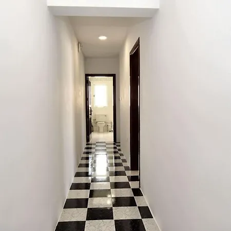 Bright And 2 Bedroom With Harbour View *