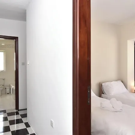 2 Bedroom, Bright & Floor - 5 Apartamento *