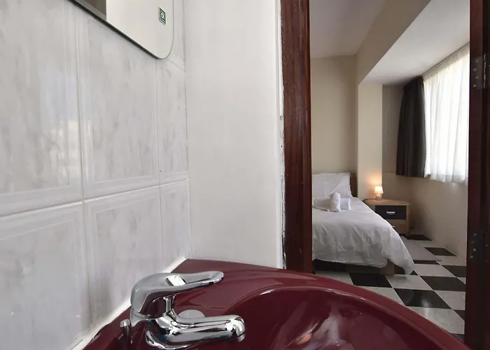 Bright And 2 Bedroom With Harbour View *